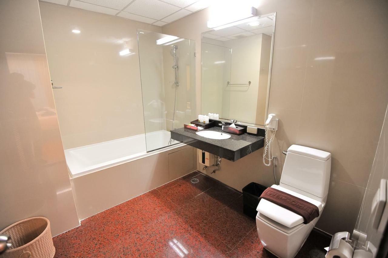 42Grand Residence Bangkok Dış mekan fotoğraf